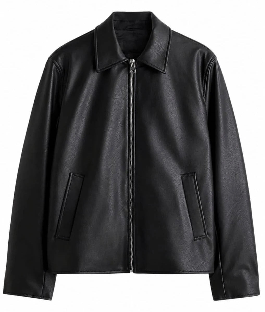 Plain Black Leather Jacket ⭐⭐⭐⭐(4/5)